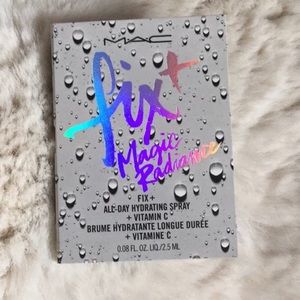 MAC Fix+ Magic Radiance
